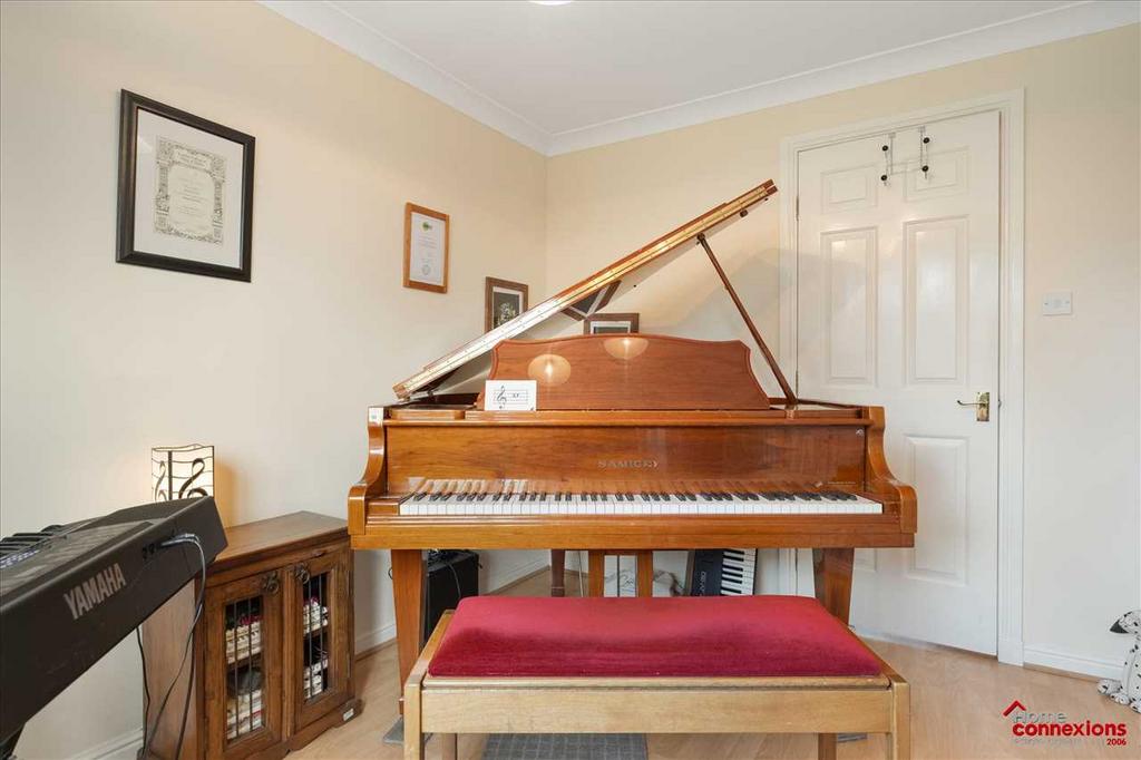 Music Room / Home