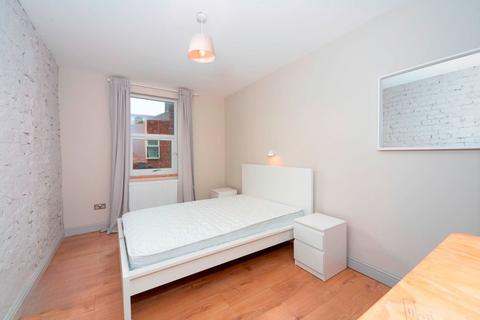 undefined, Ruskin Avenue, Manchester