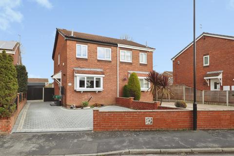2 bedroom semi-detached house for sale, Hund Oak Drive, Doncaster, DN7