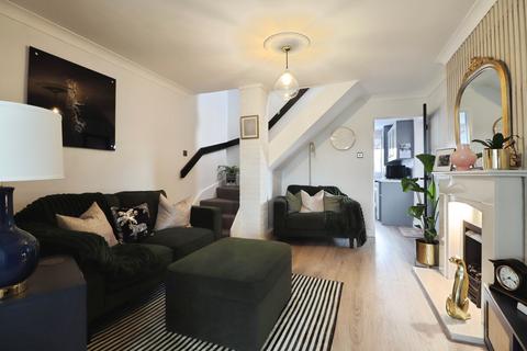 2 bedroom semi-detached house for sale, Hund Oak Drive, Doncaster, DN7