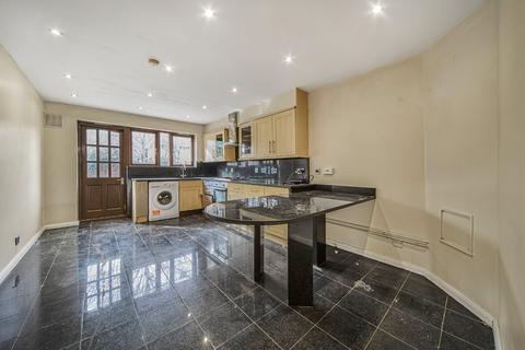 3 bedroom terraced house for sale, Solon Road, Brixton, London, SW2