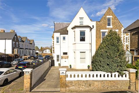 undefined, Grove Park Gardens, Chiswick, W4