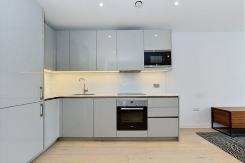Studio for sale, Hurlock Heights, Elephant & Castle SE17