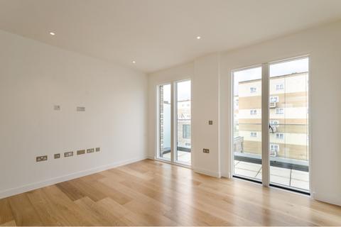 2 bedroom flat for sale, Cambridge Avenue, London, NW6