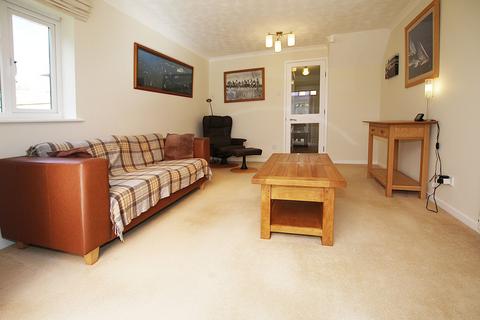 2 bedroom semi-detached house for sale, Marram Close, Lymington SO41