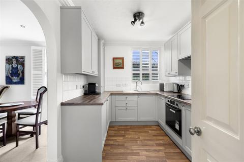 undefined, Bower Hill, Epping