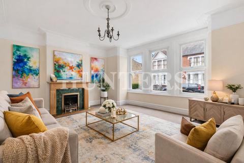 undefined, Whitley Road, London, N17