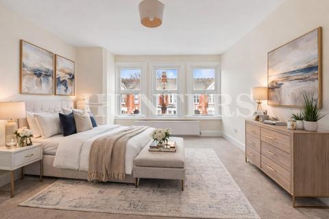 undefined, Whitley Road, London, N17