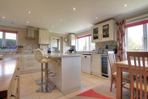 4 bedroom detached house for sale, Lawrence Road, Ramsey