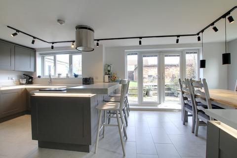 3 bedroom detached house for sale, Station Road, Manea