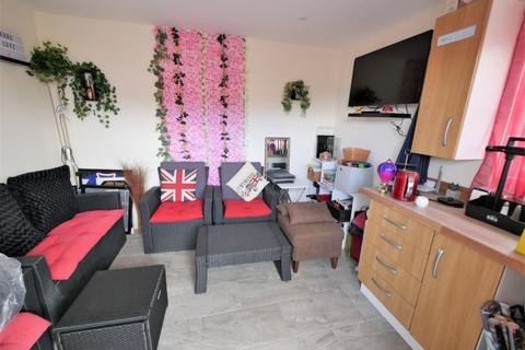 undefined, Queensdale Close, Ipswich, Suffolk