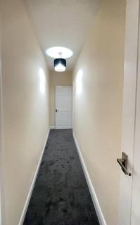 3 bedroom flat to rent, North Road, Southall UB1