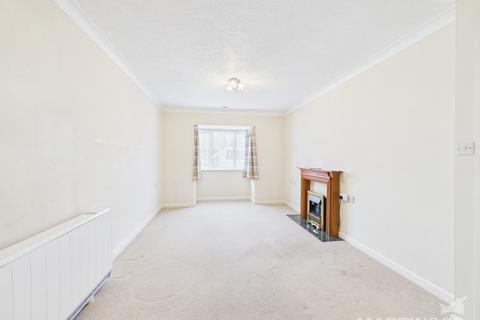 1 bedroom ground floor flat for sale, Oakland Court, Nyetimber Lane