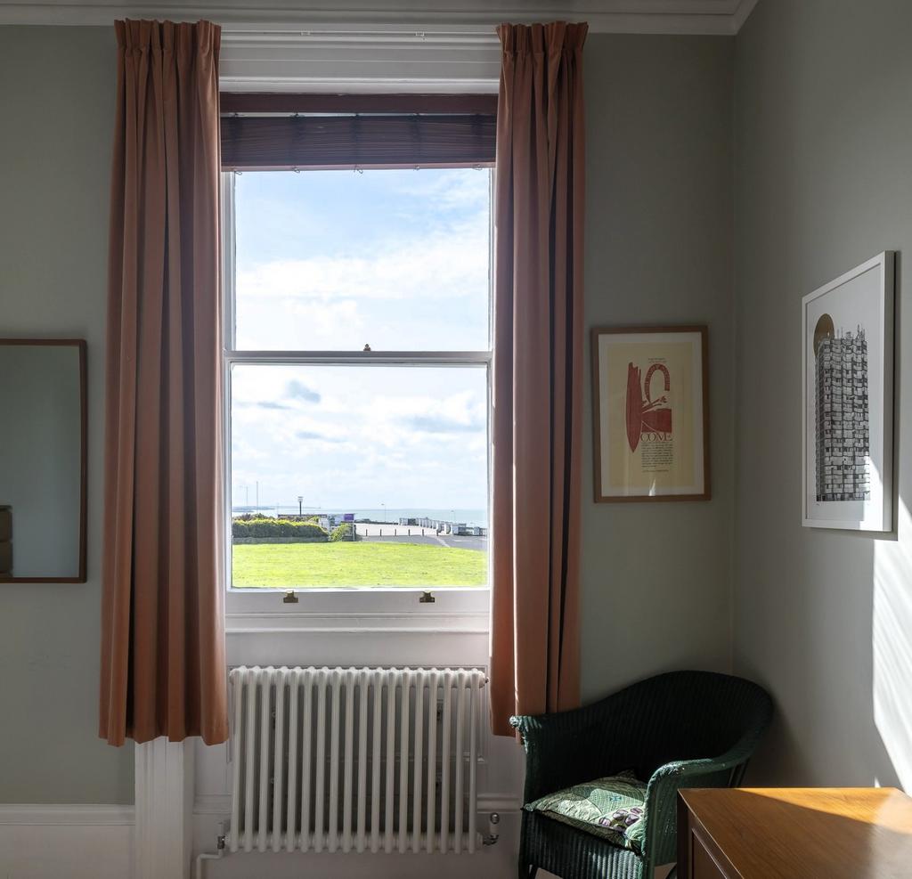Apartment in Thanet, Cliftonville West, Cliftonville - View 4