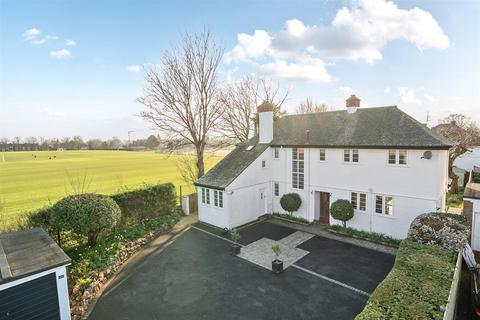 3 bedroom detached house for sale, Lewis Road, Taunton