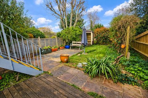 3 bedroom maisonette for sale, The Green, West Sussex BN42