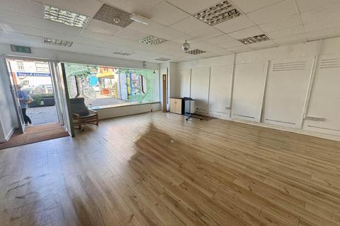 Retail property (high street) to rent, 106 Allerton Rd Liverpool L18 2DG