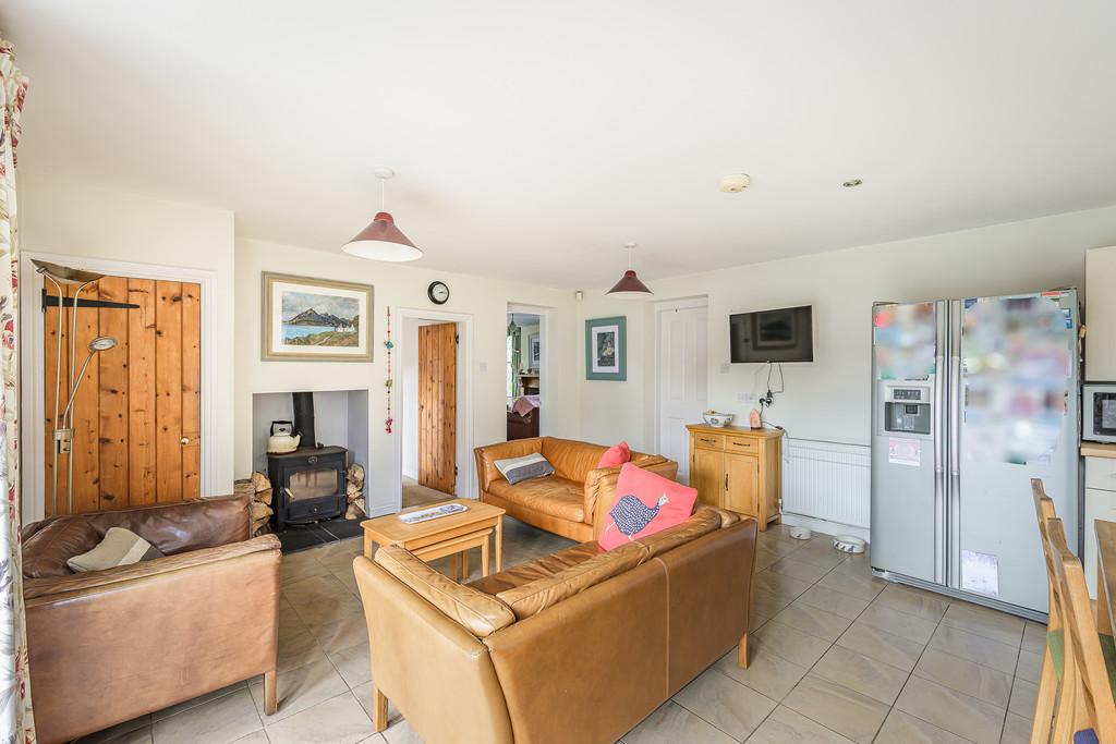 Seating Area to Kitchen