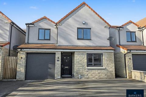 4 bedroom detached house for sale, Highmoor Lane, Cleckheaton