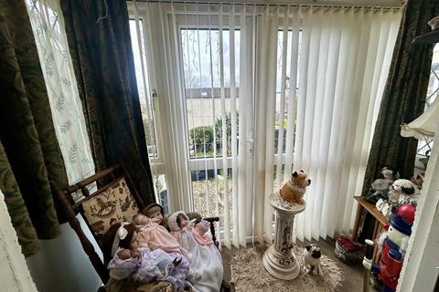 3 bedroom terraced house for sale, Roundhills, Waltham Abbey