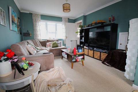 3 bedroom terraced house for sale, Laburnum Road, Sandy