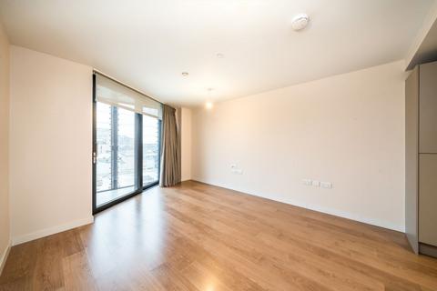 1 bedroom flat to rent, Riverlight Quay, London SW11