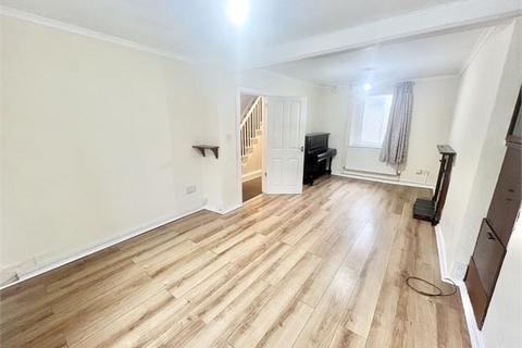 3 bedroom terraced house to rent, Carmarthen Road, Fforestfach, Swansea,