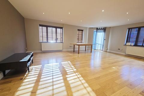 2 bedroom flat to rent, Ferdinand Street, Camden