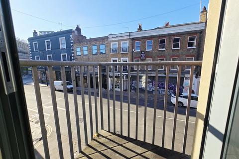 2 bedroom flat to rent, Ferdinand Street, Camden
