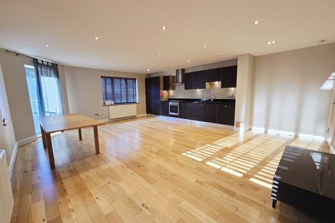 2 bedroom flat to rent, Ferdinand Street, Camden