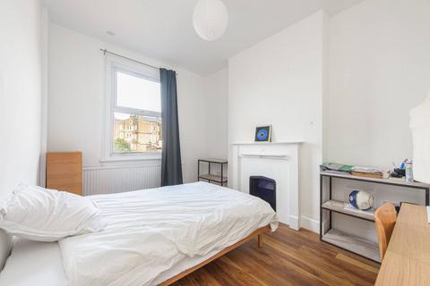 3 bedroom maisonette to rent, Willesden Lane, Brondesbury, London, NW6