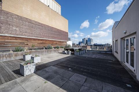 Plumbers Row, E1, Aldgate, London, E1