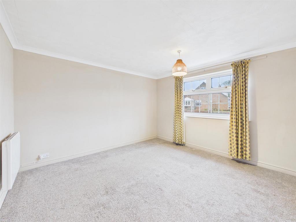 Bedroom: