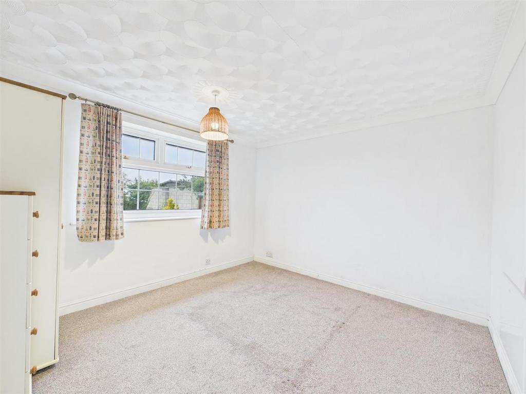 Bedroom: