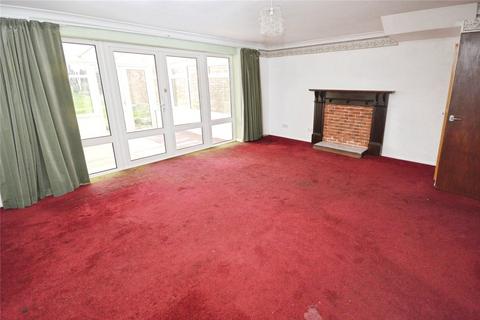 3 bedroom semi-detached house for sale, Avery Way, Rochester ME3