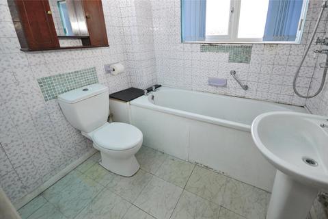 3 bedroom semi-detached house for sale, Avery Way, Rochester ME3
