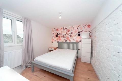 undefined, Ruskin Avenue, Manchester M14