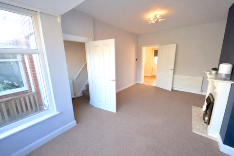 2 bedroom terraced house for sale, June Avenue, Winlaton Mill NE21