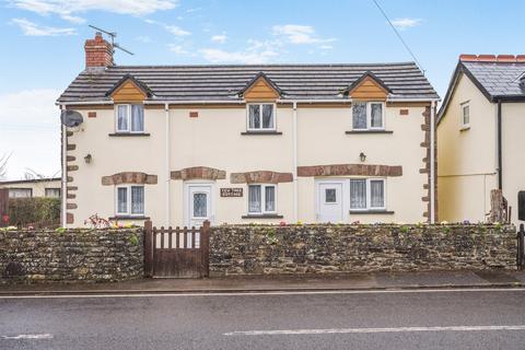 2 bedroom detached house for sale, Llansoy, Usk