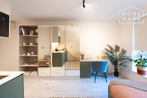 1 bedroom apartment to rent, The Rex. KY1