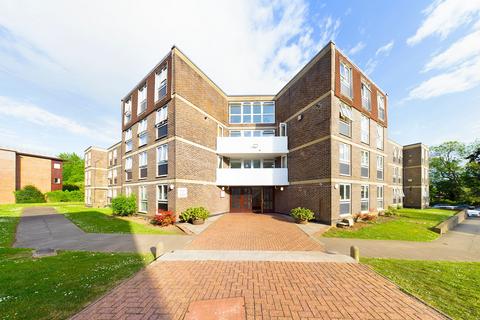 Rusper Close, Stanmore, HA7