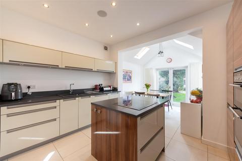 undefined, The Close, London N14