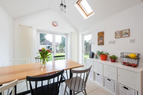 undefined, The Close, London N14