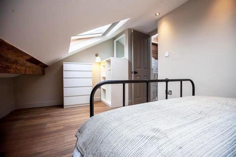 undefined, Monton Street, Manchester M14