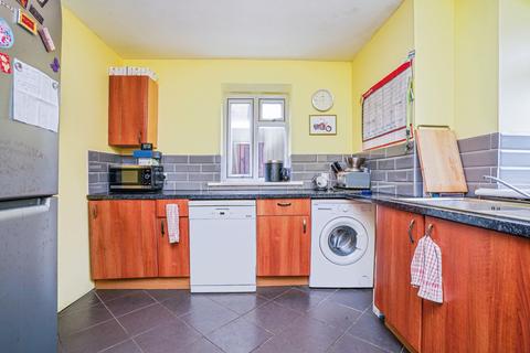 undefined, Newlands Crescent, Leeds, LS27