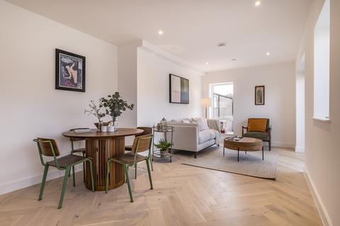 undefined, Northcote Road, London, SW11