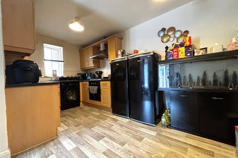 undefined, Canberra Way, Greater Manchester OL11