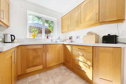 4 bedroom detached house for sale, Emblett Hill View, Newton Abbot TQ12