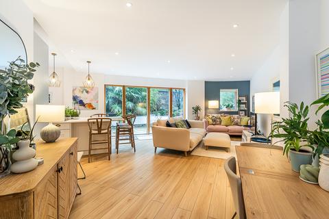 4 bedroom house for sale, Francis Bentley Mews, London, SW4