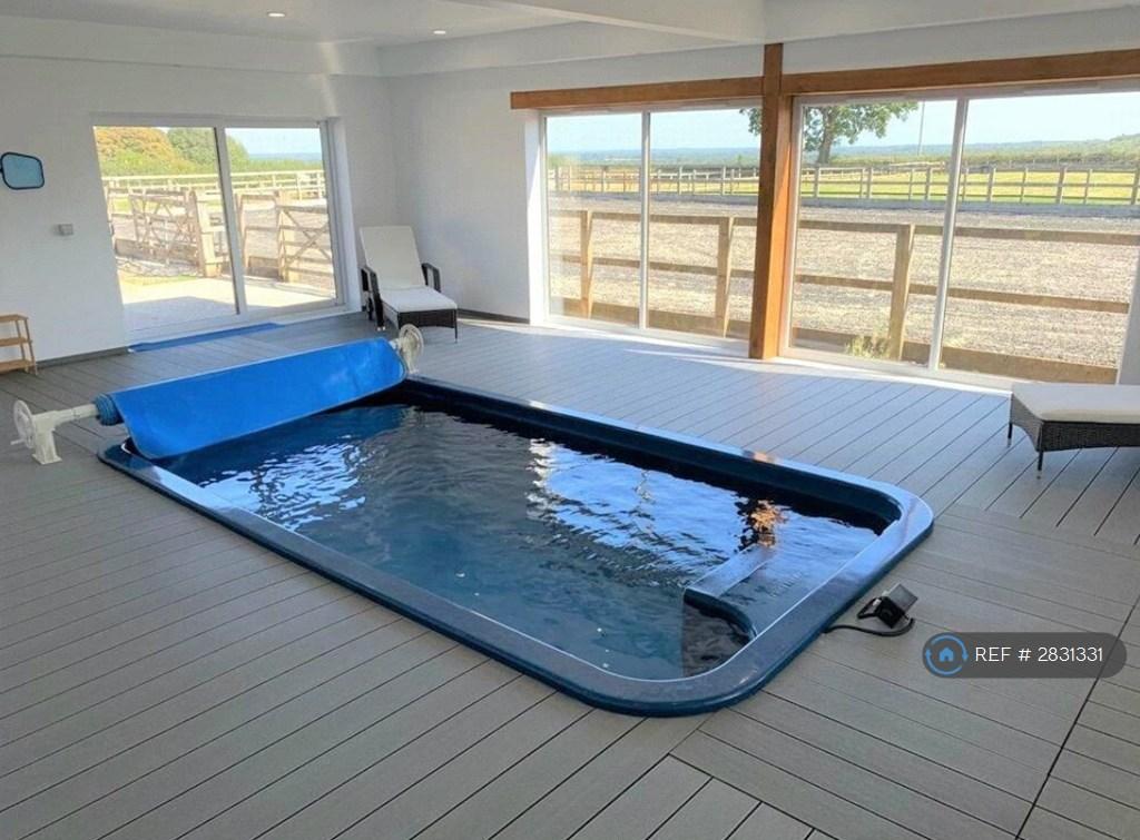 Indoor Counter Current Pool